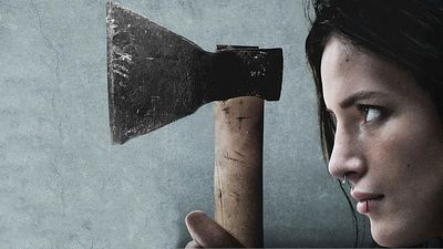 bild aus der news Knüppelharte Rache-Action: Im Trailer zu "Girl" macht Bella Thorne mit einem Beil Jagd auf Mickey Rourke!