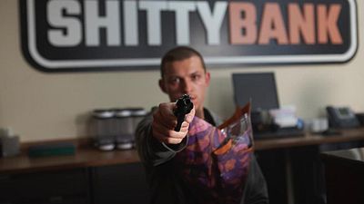 bild aus der news Darum macht sich das Internet gerade über den neuen Film der "Avengers 4"-Regisseure lustig