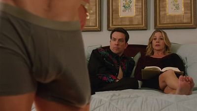 bild aus der news Ist der enorme Penis von Chris Hemsworth in "Vacation" echt?