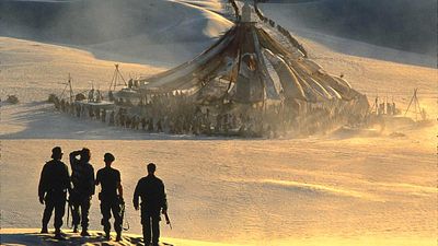 bild aus der news TV-Warnung für heute Abend: Dieses Sci-Fi-Doppel könnt ihr euch wirklich sparen – trotz Blockbuster-Ass auf dem Regiestuhl