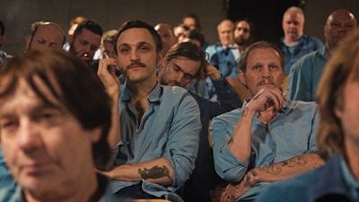 Liebe hinter Gittern: "Victoria"- & "Undine"-Star Franz Rogowski im Trailer zu "Große Freiheit"
