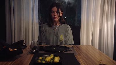 bild aus der news Das nächste große Horror-Debüt? Im Trailer zu "A Banquet" entbrennt ein verstörendes Mutter-Tochter-Psychoduell