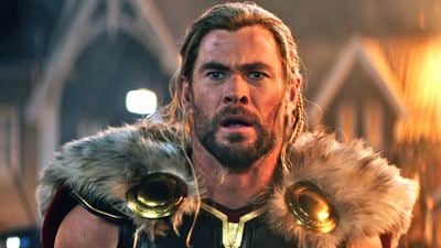 Zeus, Ziegen und zwei Mal Thor: Das Superhelden-Team im neuen Trailer und auf Postern zu "Thor 4: Love And Thunder"