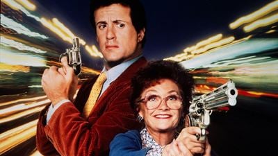 Heute im TV: Der fieseste Streich, den Arnold Schwarzenegger seinem Rivalen Sylvester Stallone je gespielt hat!