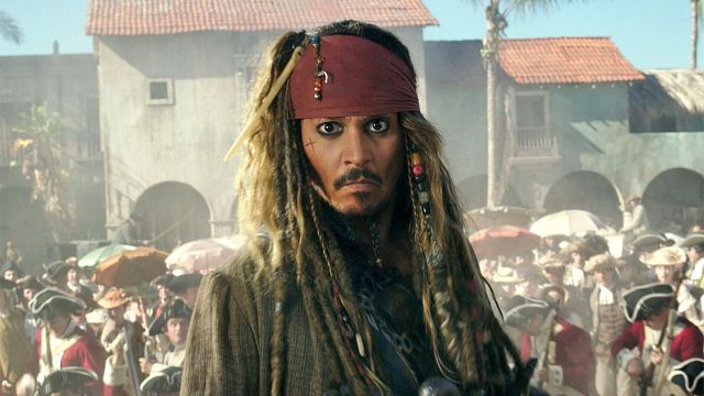 bild aus der news Das große Kino-Comeback von Johnny Depp rückt näher: Neues Bild zeigt den "Fluch der Karibik"-Star als König