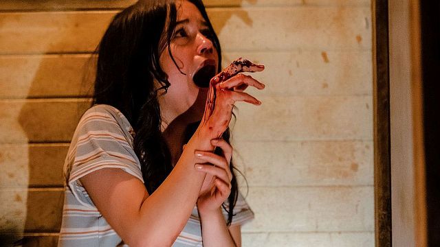 bild aus der news Die Fortsetzung zu einem Horror-Highlight der letzten Jahre nimmt Formen an: Kevin Bacon & Lily Collins stoßen zum Cast