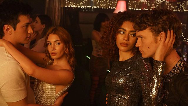 bild aus der news Der Serien-Hype, über den gerade jeder spricht, kommt endlich auch nach Deutschland – hier ist der deutsche Trailer