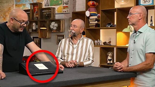 bild aus der news Verkauf bei "Bares für Rares" macht Fans fassungslos: Dieser DDR-Schatz hätte nie verkauft werden dürfen!