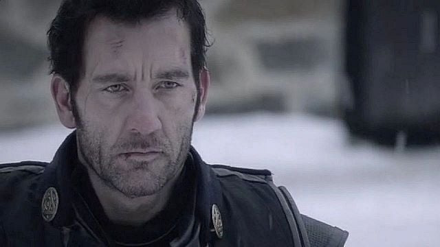 bild aus der news Heute streamen: Brutale, düstere Mittelalter-Action mit Clive Owen, Morgan Freeman und einem "Avatar 2"-Star