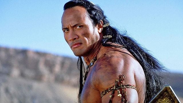 bild aus der news Chuck Russell, 74, ist tot: Der Kult-Regisseur verhalf Dwayne Johnson zum Durchbruch – und drehte Hits mit Arnold Schwarzenegger & Jim Carrey