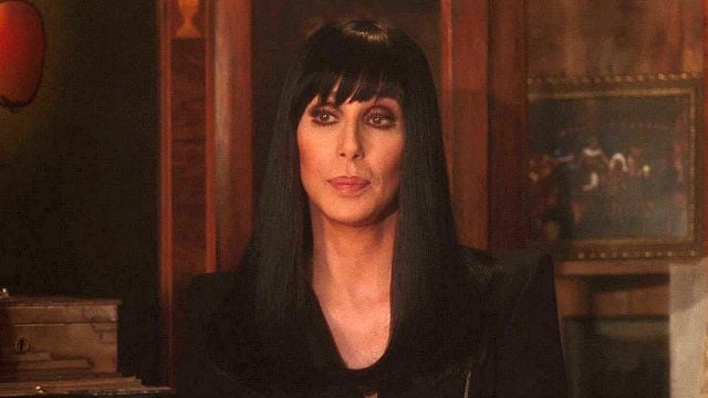 bild aus der news "Ein schlechter Filmemacher mit schrecklichem Drehbuch": Pop-Ikone Cher ist bis heute wütend auf den Regisseur ihres größten Flops