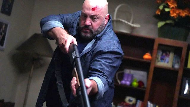 bild aus der news Der King Of Queens macht auf John Wick: Wir sprechen mit Kevin James über seine Action-Komödie "Guns Up"