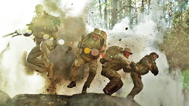 bild aus der news Basierend auf einer wahren Geschichte: Knallhartes Kriegsfilm-Spektakel mit Mark Wahlberg kehrt endlich ins Heimkino zurück