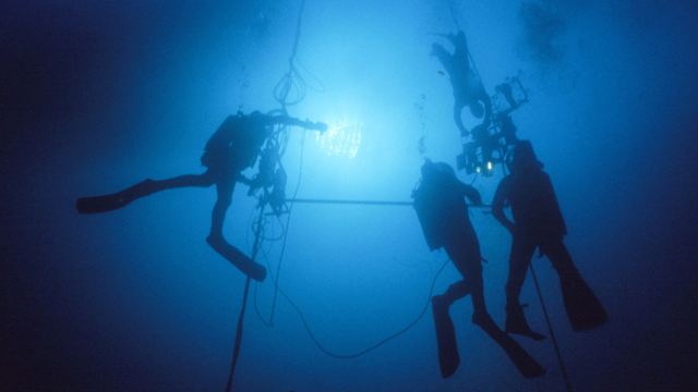 Luc Bessons rauschhafter Ozeanfilm wieder im Kino: Trailer zur Wiederaufführung von "Im Rausch der Tiefe"