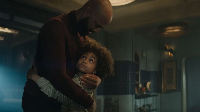 bild aus der news Diese von Stephen King gefeierte Sci-Fi-Serie ist seit Wochen in über 90 Ländern auf Platz 1 – heute gibt's das große Staffelfinale