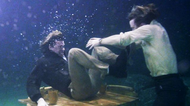 bild aus der news Ein einzigartiges Agenten-Abenteuer: In diesem Kulthit erwartet euch eine der originellsten Actionszenen überhaupt – jetzt auch in 4K!