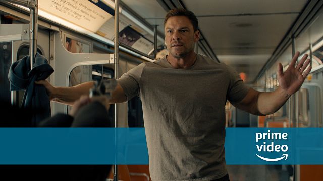 bild aus der news Reacher prügelt sich mit Batman: Dieser Action-Star ist in der 1. Folge der 4. Staffel des Amazon-Hits versteckt
