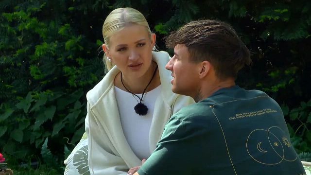 bild aus der news "Sommerhaus der Stars"-Edda kann sich Folgen im TV nicht ansehen: "Hätte mit dieser Beziehung nicht teilnehmen dürfen"