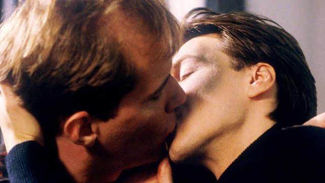 bild aus der news Vor 35 Jahren sorgte dieser TV-Kuss für einen Mega-Skandal in der ARD: Das ist der kuriose Grund