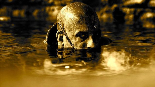 bild aus der news Die ersten Bilder zu einem heiß erwarteten Sci-Fi-Highlight sind da: Vin Diesel wieder in voller "Riddick"-Montur