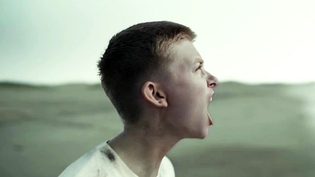 bild aus der news Wird die KI zum Retter oder zum Verderben? Deutscher Trailer zum Sci-Fi-Geheimtipp "Electric Child" – exklusiv bei FILMSTARTS