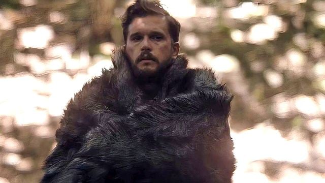 "Game Of Thrones"-Star Kit Harington in Ketten gelegt: Erster Trailer zum Werwolf-Horror "The Beast Within"