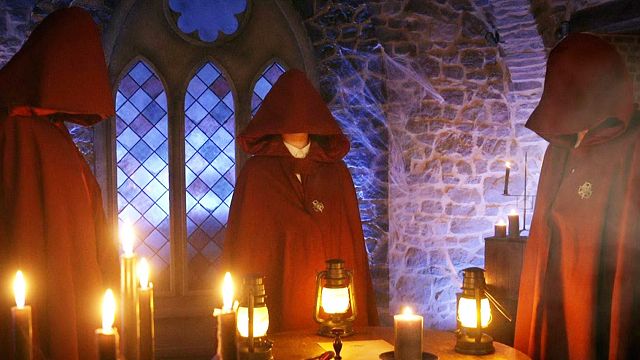 bild aus der news Aus bei "Die Verräter": Diese beiden Promis fliegen schon in Folge 1 raus