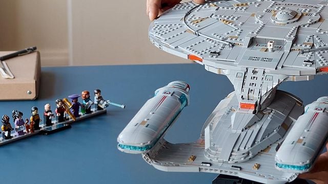 bild aus der news 3.600 Teile, 60 (!) cm lang: Dieses legendäre "Star Trek"-Raumschiff gehört in jede Sammlung