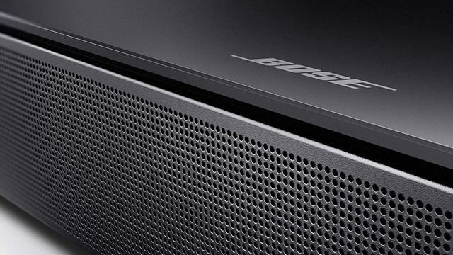 Kleines Klangwunder günstig bei Amazon: Smarte Soundbar von Bose wertet euren 4K-TV auf und spart Platz