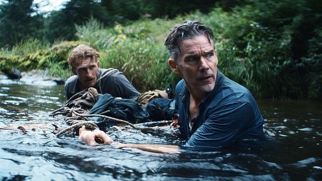 bild aus der news 2 Hollywood-Superstars in Bayern: Ethan Hawke und Russell Crowe im Trailer zum Survival-Thriller "The Weight"