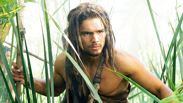 bild aus der news Neu im Streaming-Abo: Roland Emmerichs Historien-Abenteuer ist eine Katastrophe – noch mieser als "Moonfall"!