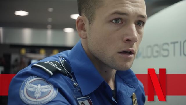 "Stirb langsam" lässt grüßen: Im Trailer zum Netflix-Thriller "Carry-On" muss "Kingsman"-Star Taron Egerton über sich hinauswachsen