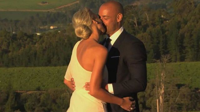 bild aus der news Tausche Rose gegen Fußball: Diese Bachelor-Siegerin liebt einen Bundesliga-Star