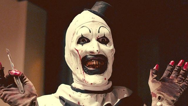Comeback nach Horror-Schocker "Terrifier 2": Art the Clown kehrt im Trailer zu "Bupkis" zurück!