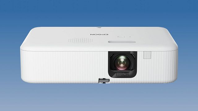 bild aus der news Beamer und Smart-TV in einem: Der Epson CO-F02 hat eine umfangreiche Ausstattung und ein Top-Bild für unter 400 Euro