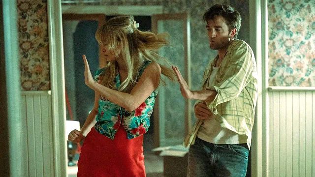 bild aus der news Jennifer Lawrence und Robert Pattinson, der beim Dreh fast die Nerven verlor, in 3 Tagen im Kino: Hier ist der Trailer zu "Die My Love"
