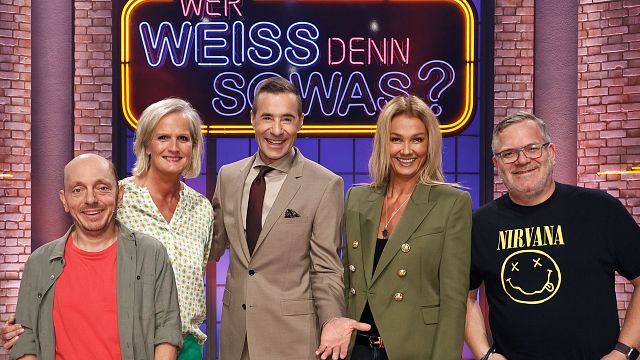 bild aus der news Heute bei "Wer weiß denn sowas?": Zwei Profischwimmerinnen sind zu Gast