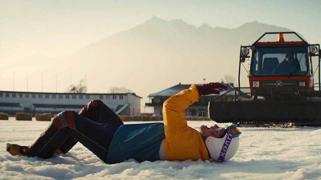 bild aus der news TV-Tipp: In diesem Film mit Wolverine- und "Kingsman"-Stars schreibt ein Underdog Geschichte