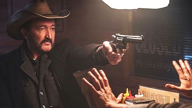 bild aus der news Heute erstmals im TV: Neo-Western trifft harten Crime-Thriller – mit "Sons Of Anarchy"-Star!