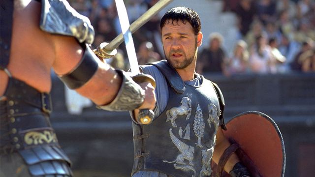 Stoppt "Gladiator" bei 21 Minuten und 57 Sekunden: Hat sich hier ein Zeitreisender ins antike Rom verirrt?!