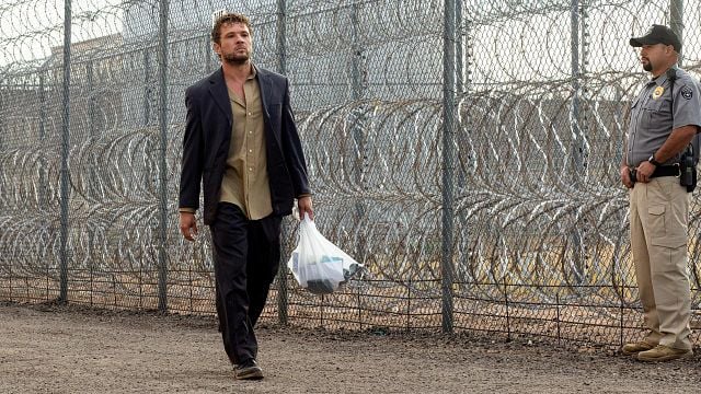 bild aus der news Heute ohne Werbung im TV: Dieser starbesetzte Action-Thriller lief nie im Kino!