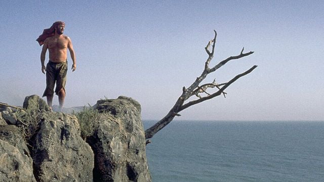 bild aus der news Heute Abend streamen: Ein bildgewaltiges Insel-Abenteuer – dieser Überlebenskampf packt auch nach 25 Jahren noch!