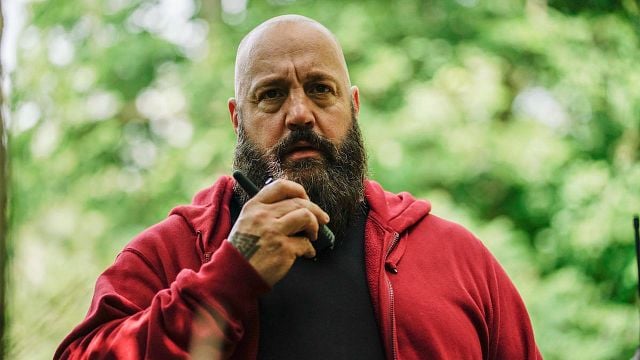 bild aus der news Action-Reihe geht weiter: Nach "King Of Queens" Kevin James wird der nächste Sitcom-Kultstar zum Nazi