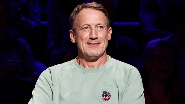bild aus der news Wotan Wilke Möhring bei "Wer weiß denn sowas?": Fans fällen klares Urteil über den ersten Auftritt von Eltons Nachfolger