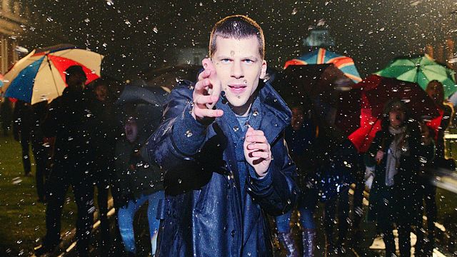 bild aus der news Neun Jahre mussten Fans warten – jetzt geht es Schlag auf Schlag: Gangster-Reihe mit Jesse Eisenberg geht in Runde vier