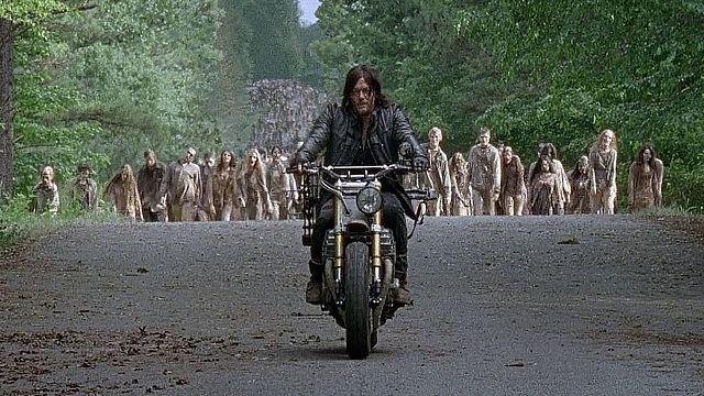 bild aus der news "The Walking Dead: Daryl Dixon": So krass sind die neuen Zombies im Spin-off