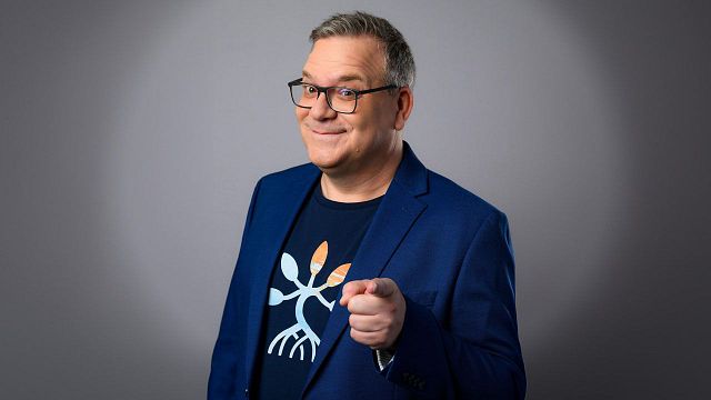 bild aus der news "Wer weiß denn sowas?"-Fans wünschen sich Elton in dieser Form in der Show zurück