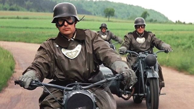 bild aus der news Heute im TV: Zwei Comedy-Superstars müssen sich im Zweiten Weltkrieg an der Front durchschlagen