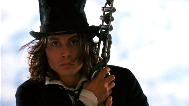 Streaming-Tipp: In dieser bizarren Romanze verneigt sich Johnny Depp vor einem der größten Action-Stars der Geschichte