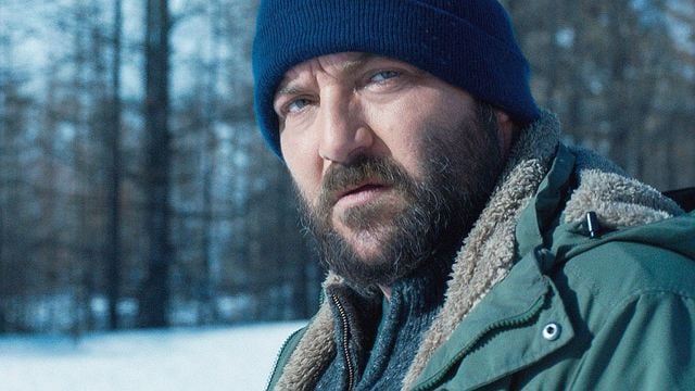 "Inglourious Basterds"-Star räumt mit Rassisten auf: Deutscher Trailer zum knallharten Alpen-Thriller "White Hell"